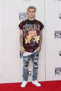 Bieber made an appearance at the 2015 AMAs, and also performed there on the same night.