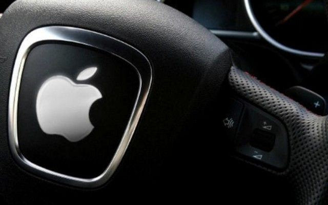 Photo provided by Google Public Use
     Mock up of a possible Apple steering wheel.