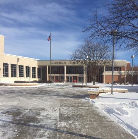 Unknown gas smell in LHS hallways