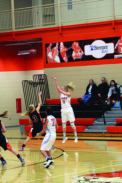 The LHS girls basketball team plays Yankton tonight, so go support your school. 