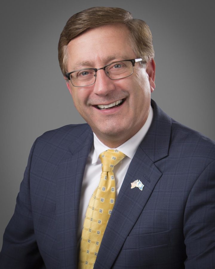 Sioux Falls current mayor, Mike Huether. 