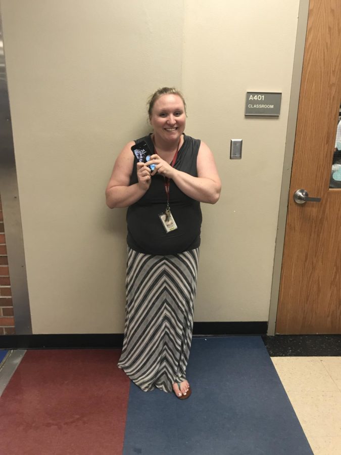 LHS English teacher, Mrs. Mager, goes 24 hours with out her phone to see what it is like. 