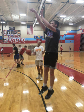 Open gyms prep Pats for promising season