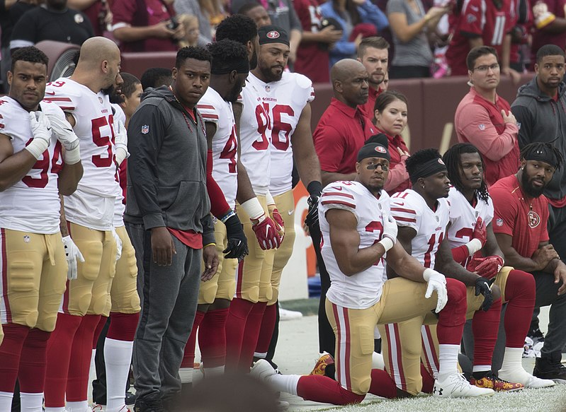 The+NFL+began+its+controversial+history+surrounding+the+anthem+when+San+Francisco+49ers+players+began+kneeling+for+the+anthem+in+2016.