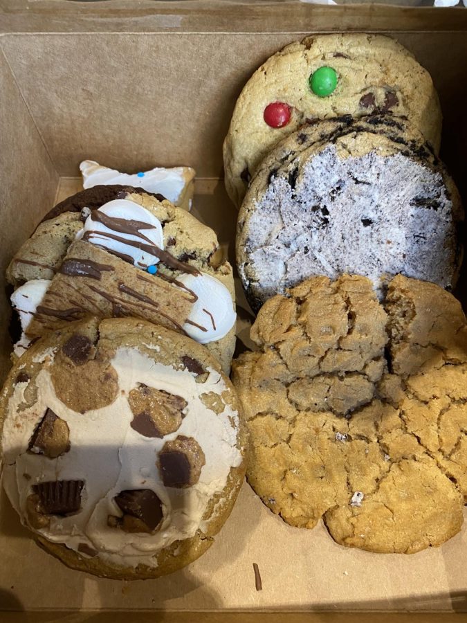 Some+of+the+delicious+cookies+from+Marys+Mountain+Cookies%2C+including%3A+Peanut+butter%2C+S%E2%80%99Mores%2C+Reeses+peanut+butter+cup+and+M%26M.