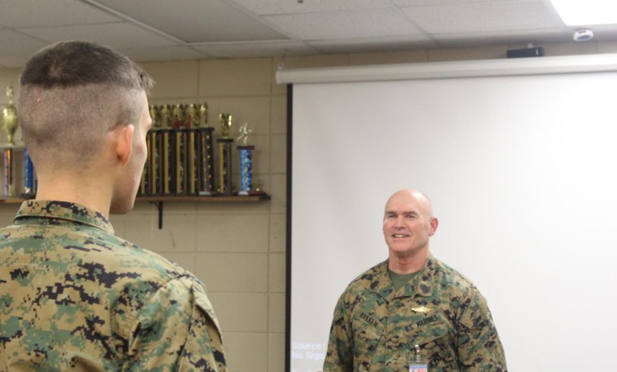 Sergeant+Major+Scott+Bakken+quizzes+his+MCJROTC+students+on+the+values+of+the+program+and+the+U.S.+Marine+Corps+as+a+whole.