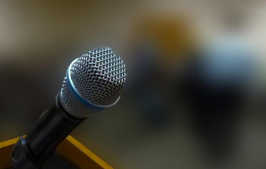 Microphone usage is common in classroom teaching elsewhere; will it make a difference in Sioux Falls?