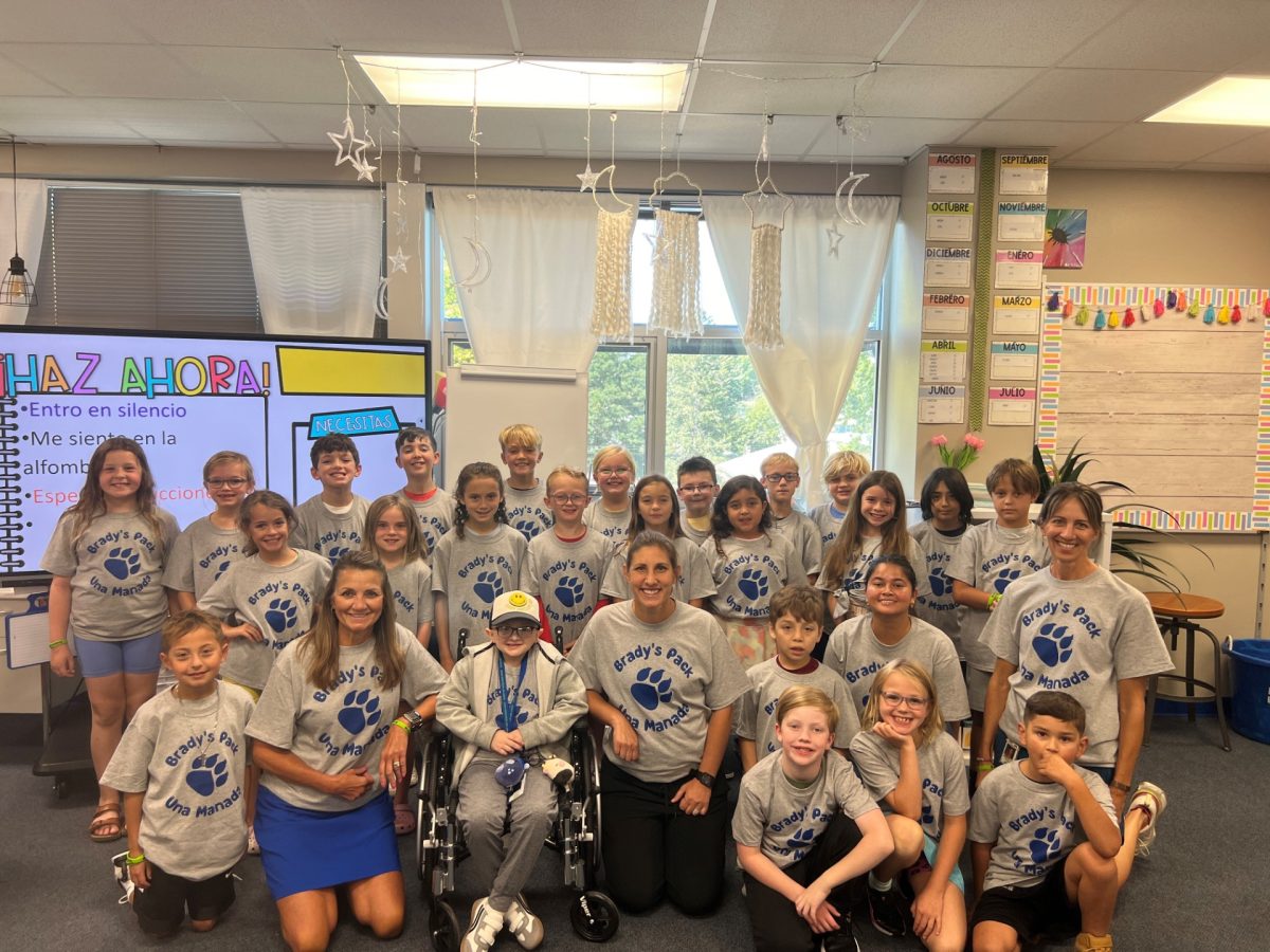 Brady Southwick's 3rd grade class, along with his 3rd grade teacher, principal and assistant principal. (Photo provided by Sonia Sotomayor Elementary)