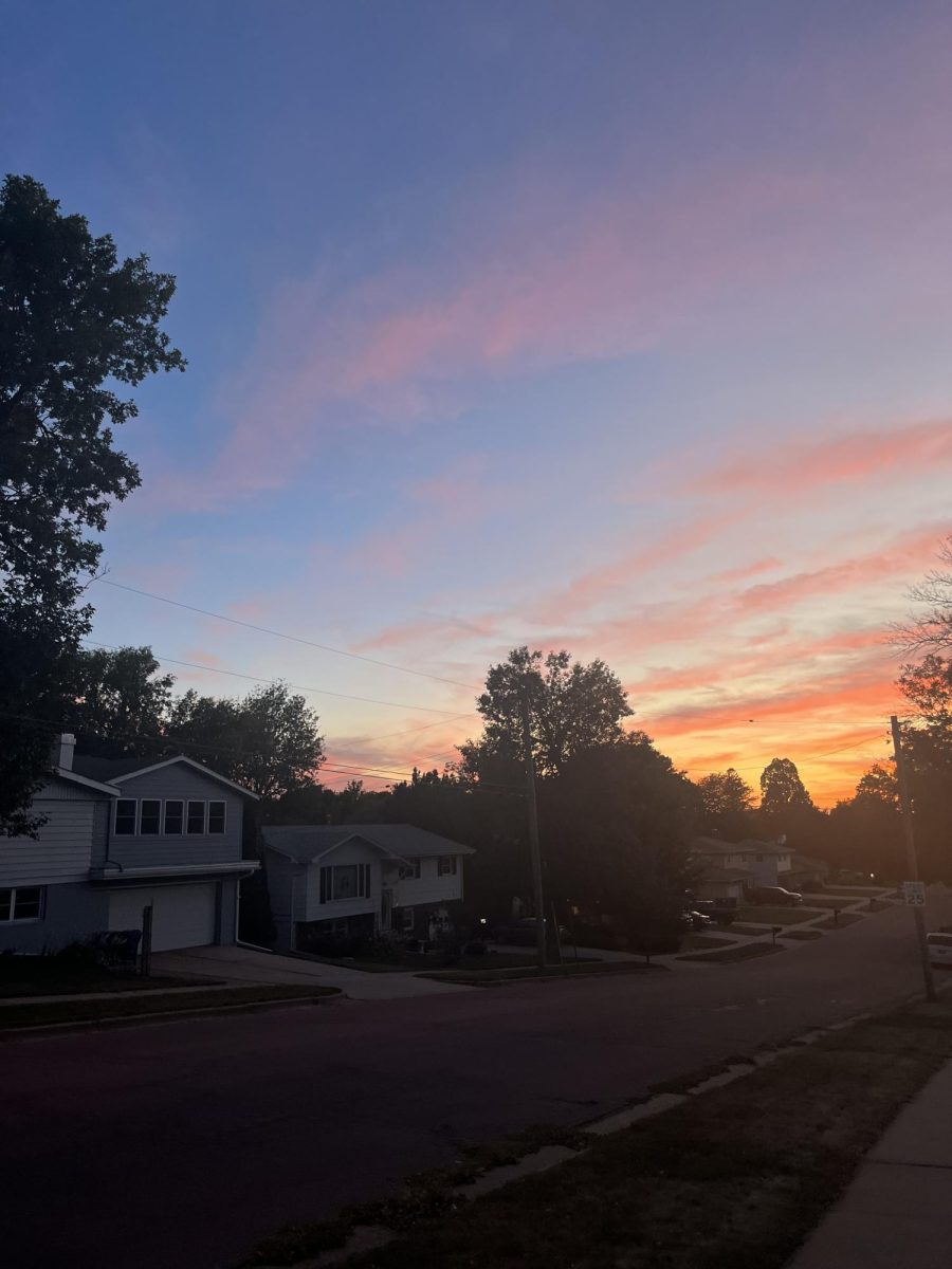 Summer sunset in Sioux Falls, SD.