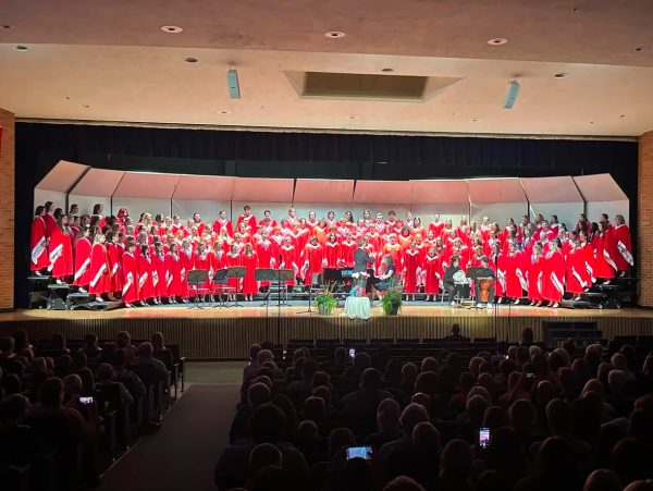 According to Lincoln High School Choirs, “Our vocal music program focuses on singing quality choral literature from many periods and styles of music, learning how to read music, developing good vocal technique and performing music as the composer intended.” (photo used with permission by Instagram/@sflincolnchoirs)