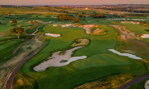 An aerial view of Mapleton Golf Club on the fourth hole (Photo used with permission by Instagram/@mapeltongc)