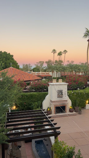 In Arizona we stayed at McCormick Ranch, which had great places to hang out and watch the peaceful sunset.